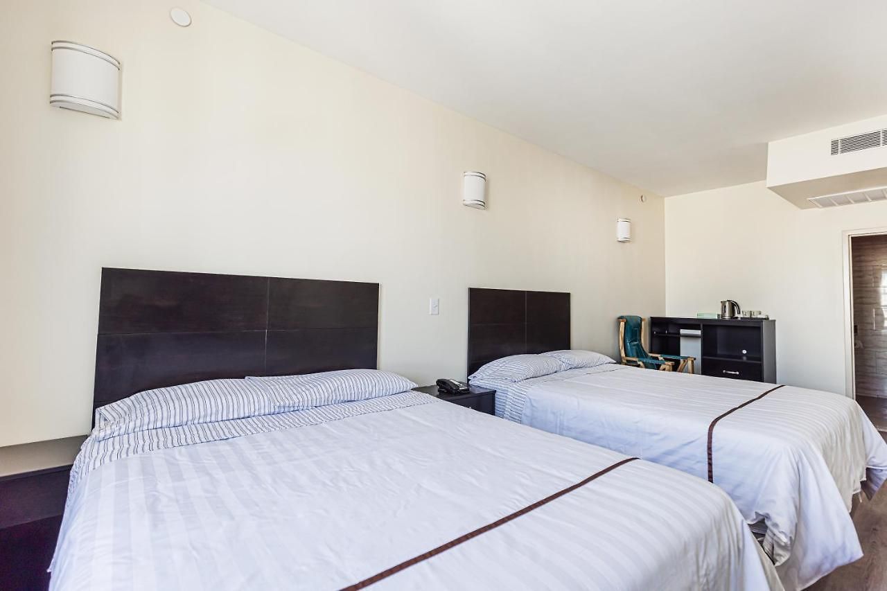 Astoria Laguardia Hotel New York