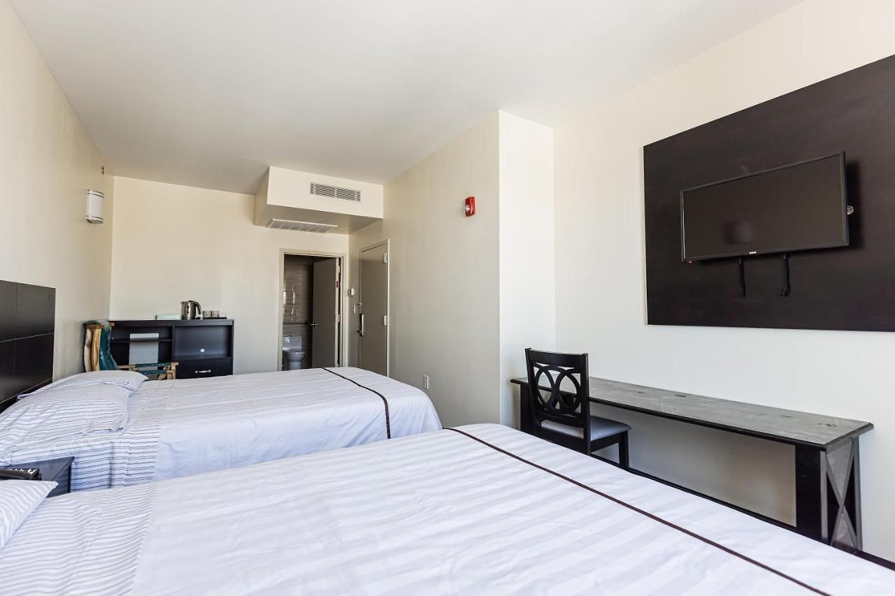 Hotel Astoria Laguardia 3*