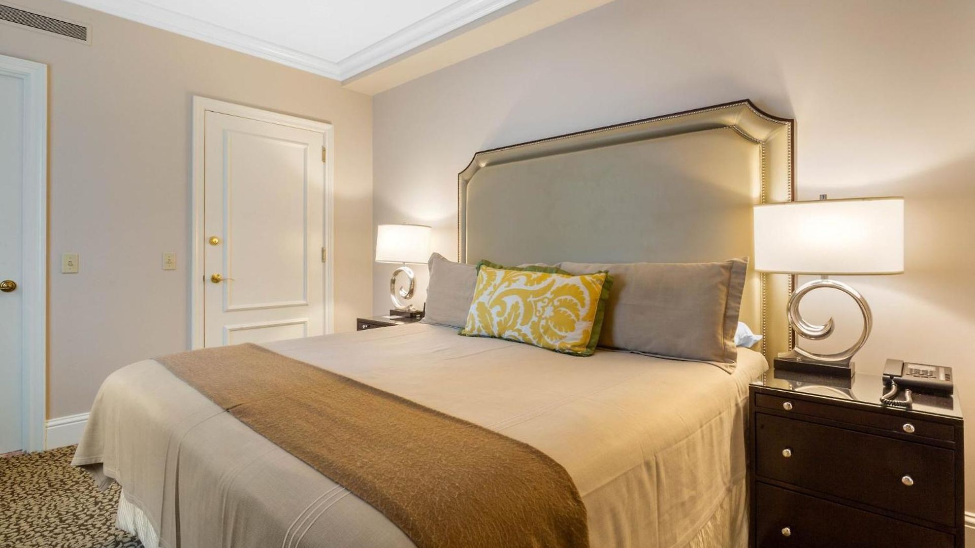 Omni Berkshire Place