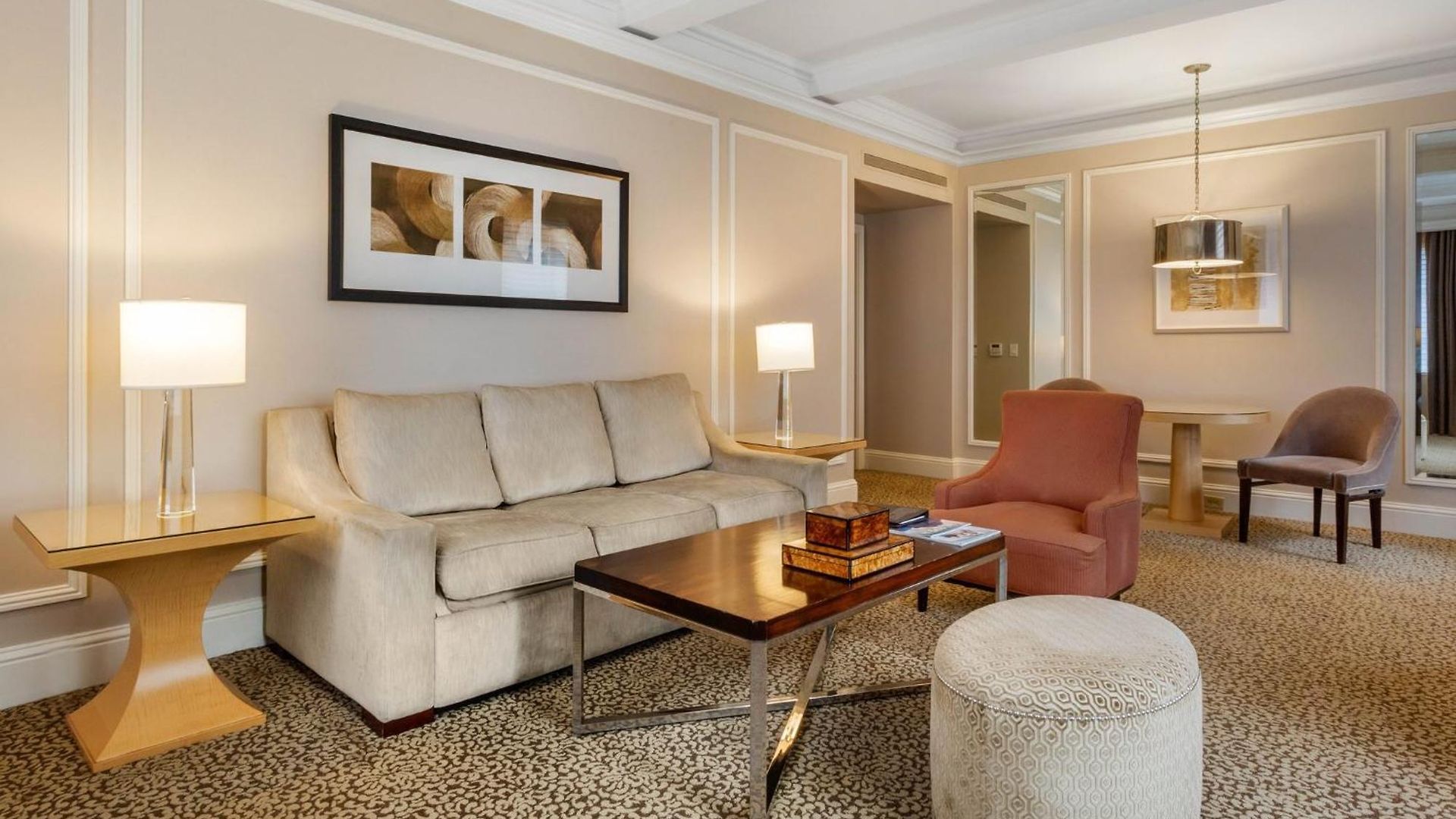 Hotel Omni Berkshire Place New York