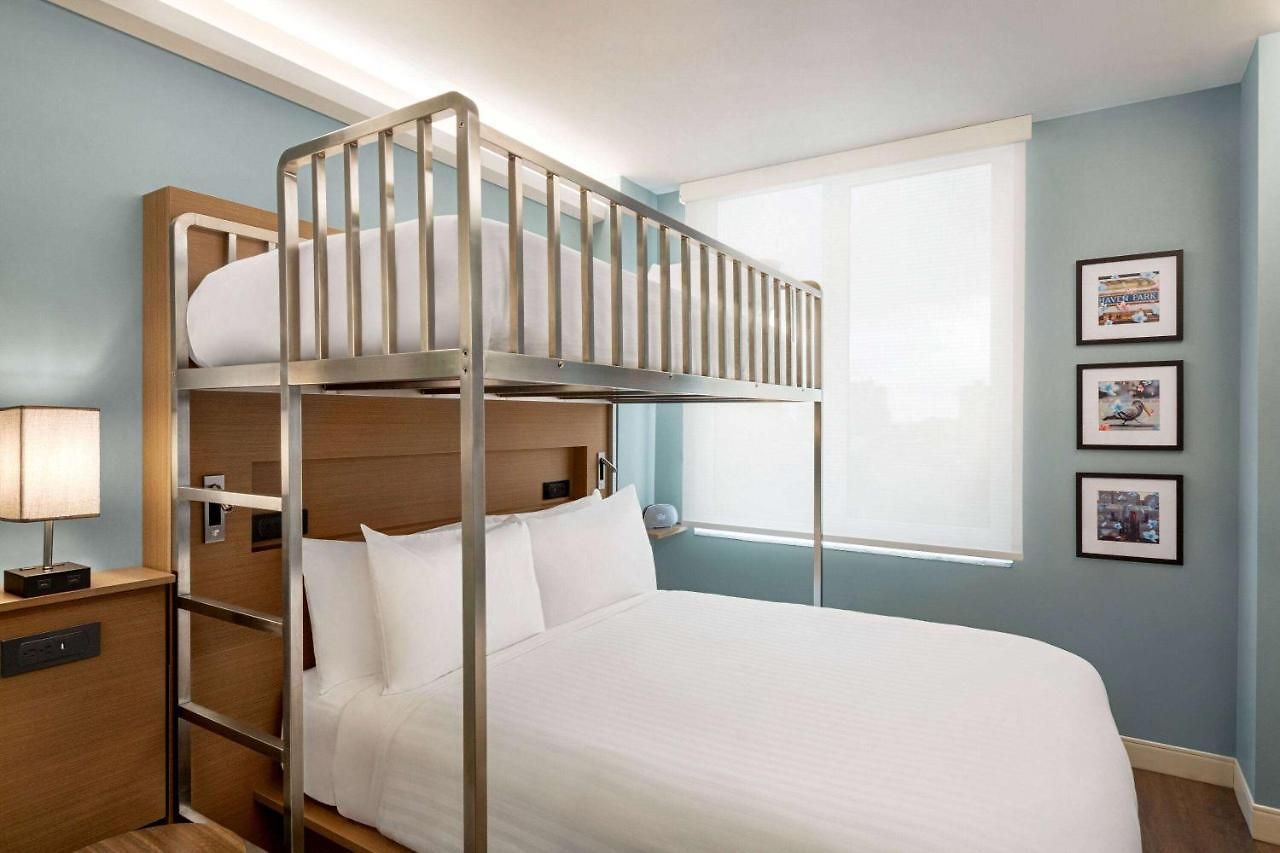 Wingate By Wyndham Bronx Haven Park 4*