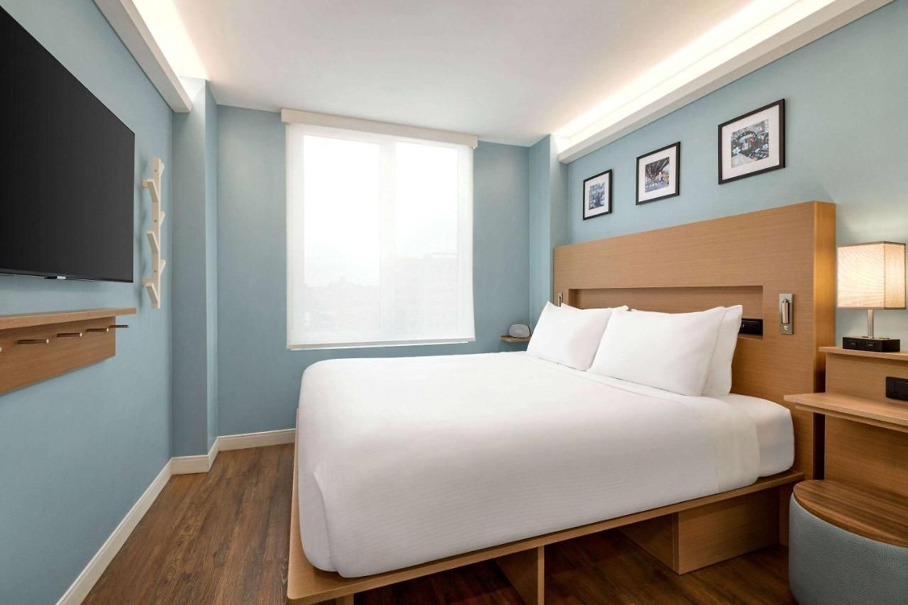 Wingate By Wyndham Bronx Haven Park Hotel 4*