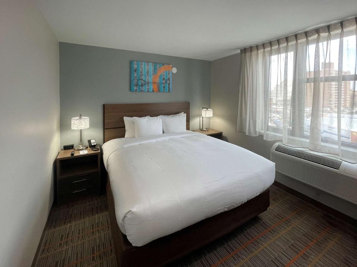 Hotel Mainstay 2*