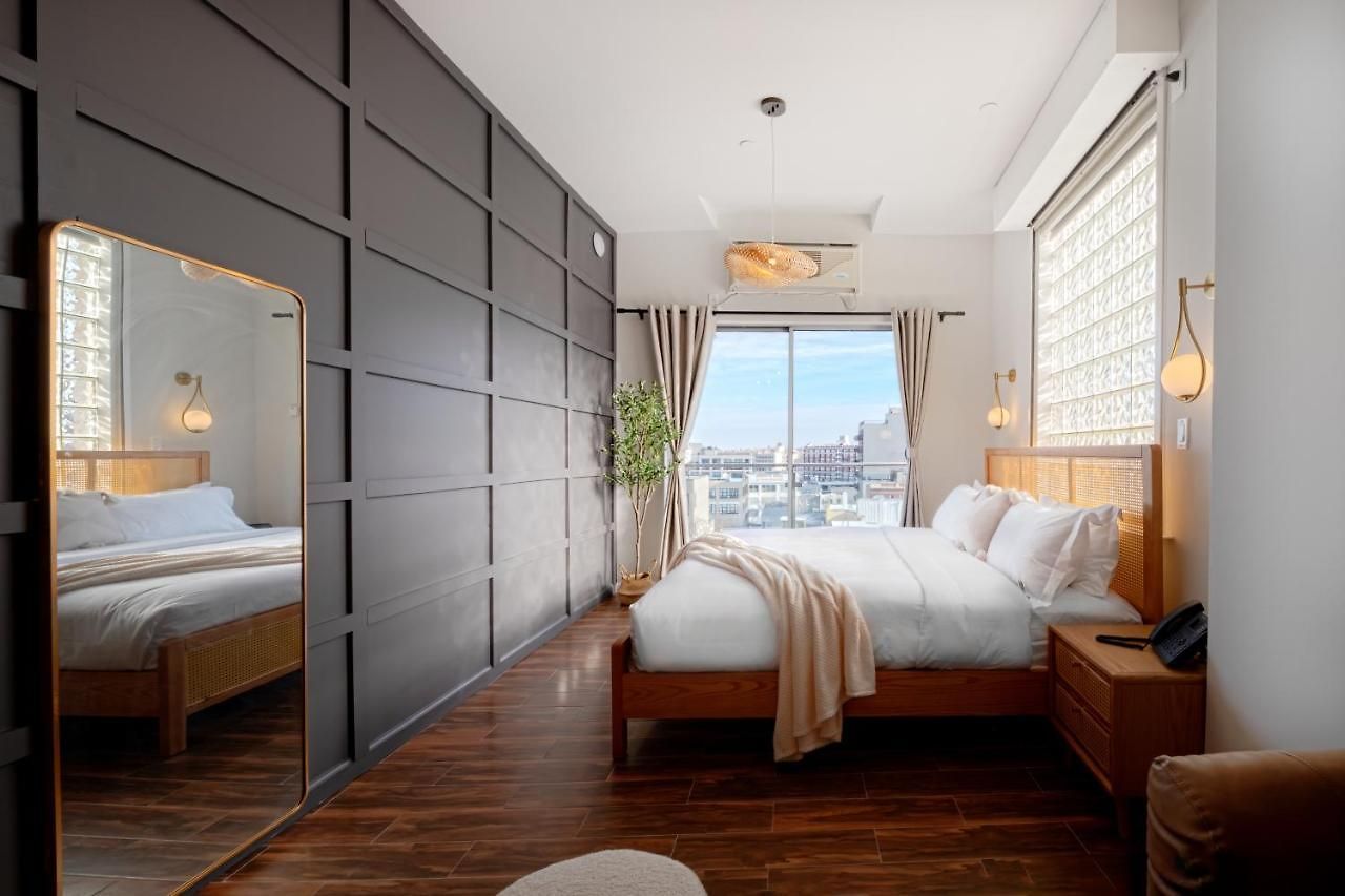 The Modernist Hotel 2*