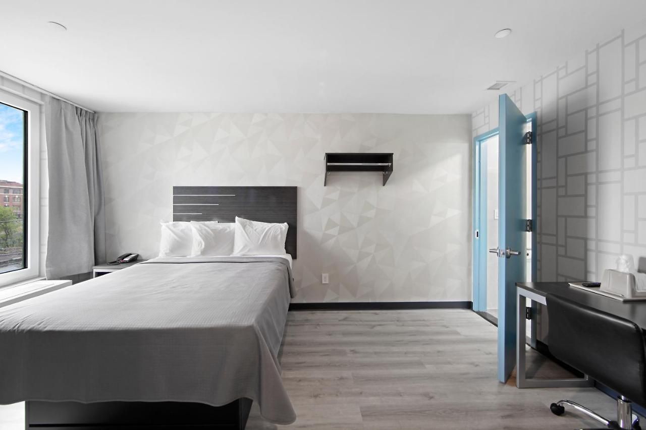 Hotel 365 Bronx - Yankee Stadium