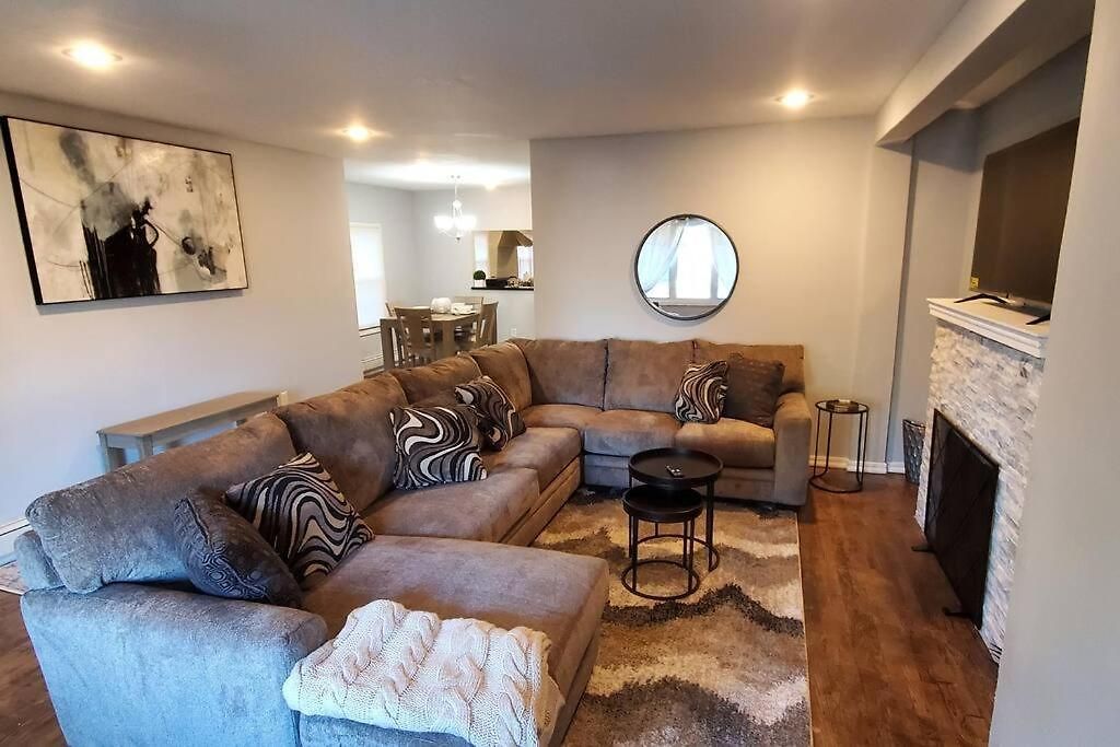 Apartment Quiet 3 Bedroom In Private *