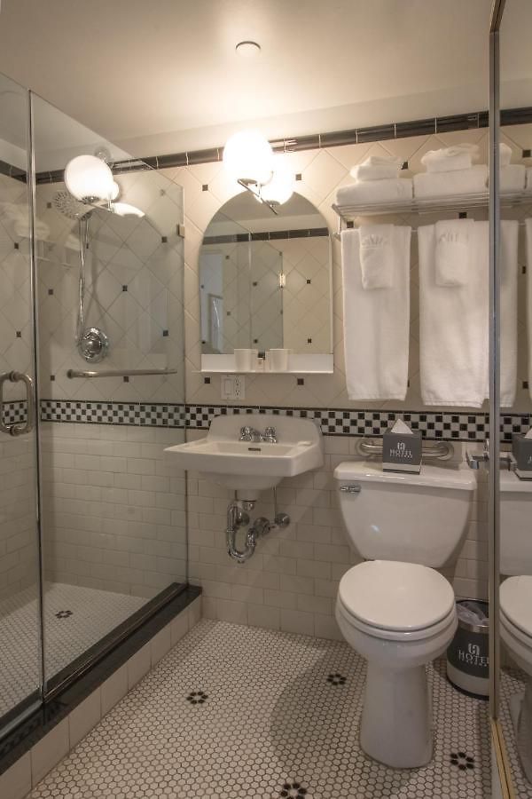 Scherman Guest house 4*