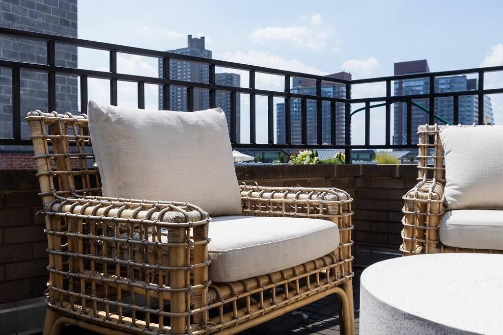 809-6b 2br Duplex Breathtaking Views Beauty Apartment New York