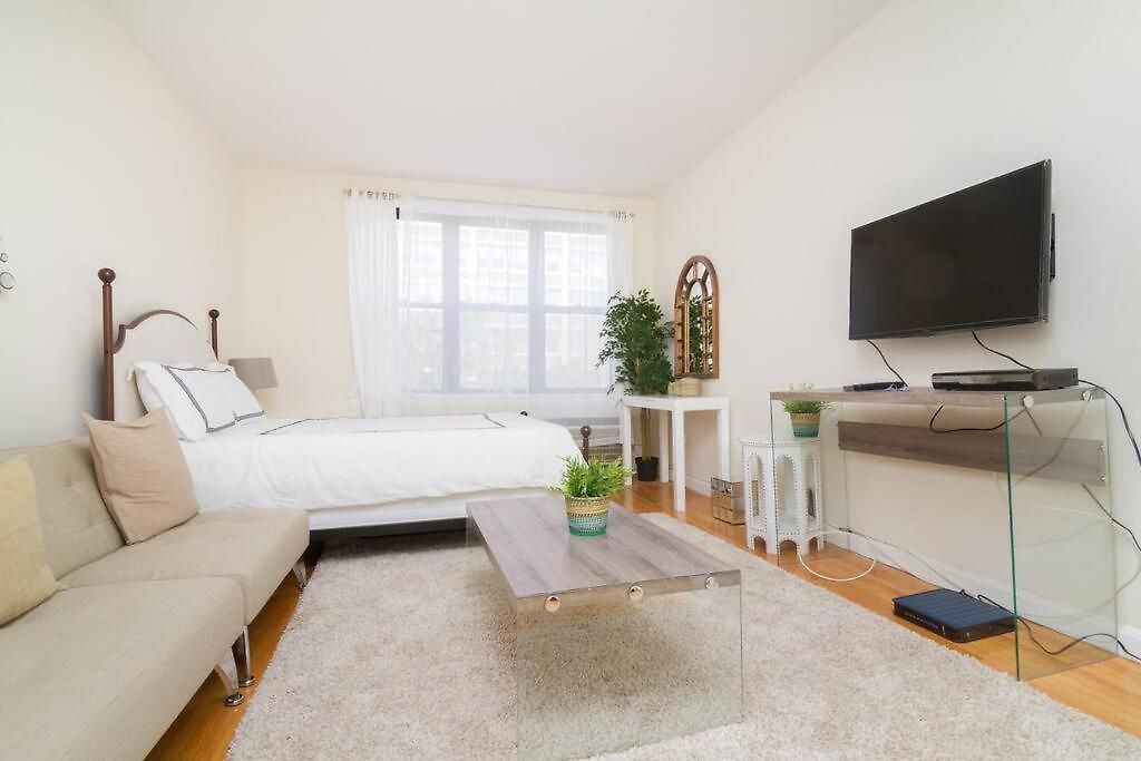 Apartment 338-3b Union Square Newly Reno Sleeps 3 *