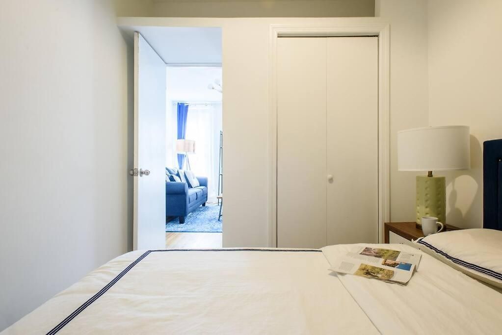 428-3r Spacious Prime Midtown 2br Newly Furnished * New York