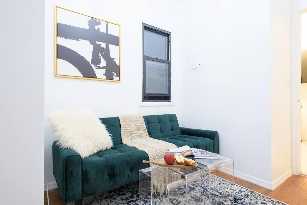 454-3w Prime Location 2br Newly Furnished Sleeps 5 Apartment
