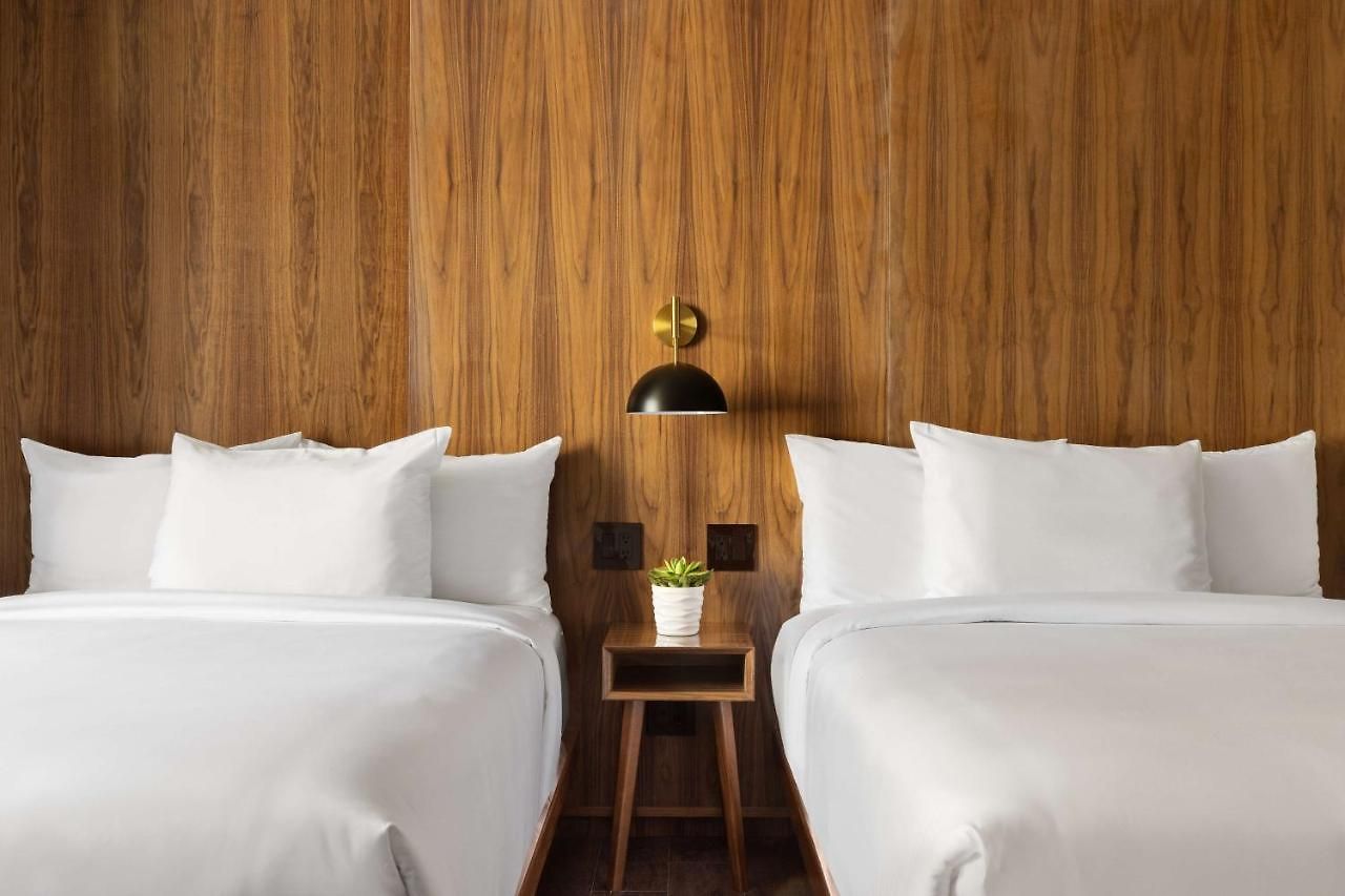 Hotel Grayson 4*