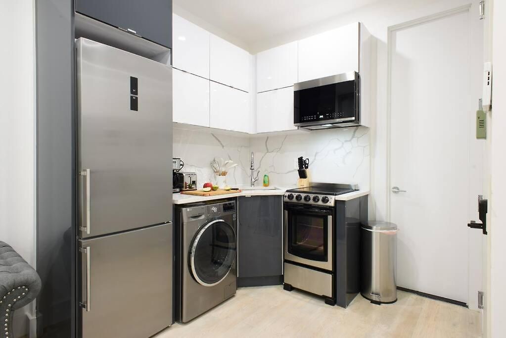 Apartment 78-2b New Furnished 1br Wd Walk To Park