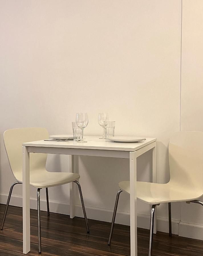 Close To All! 2-room In A 1-family Townhouse Apartment New York