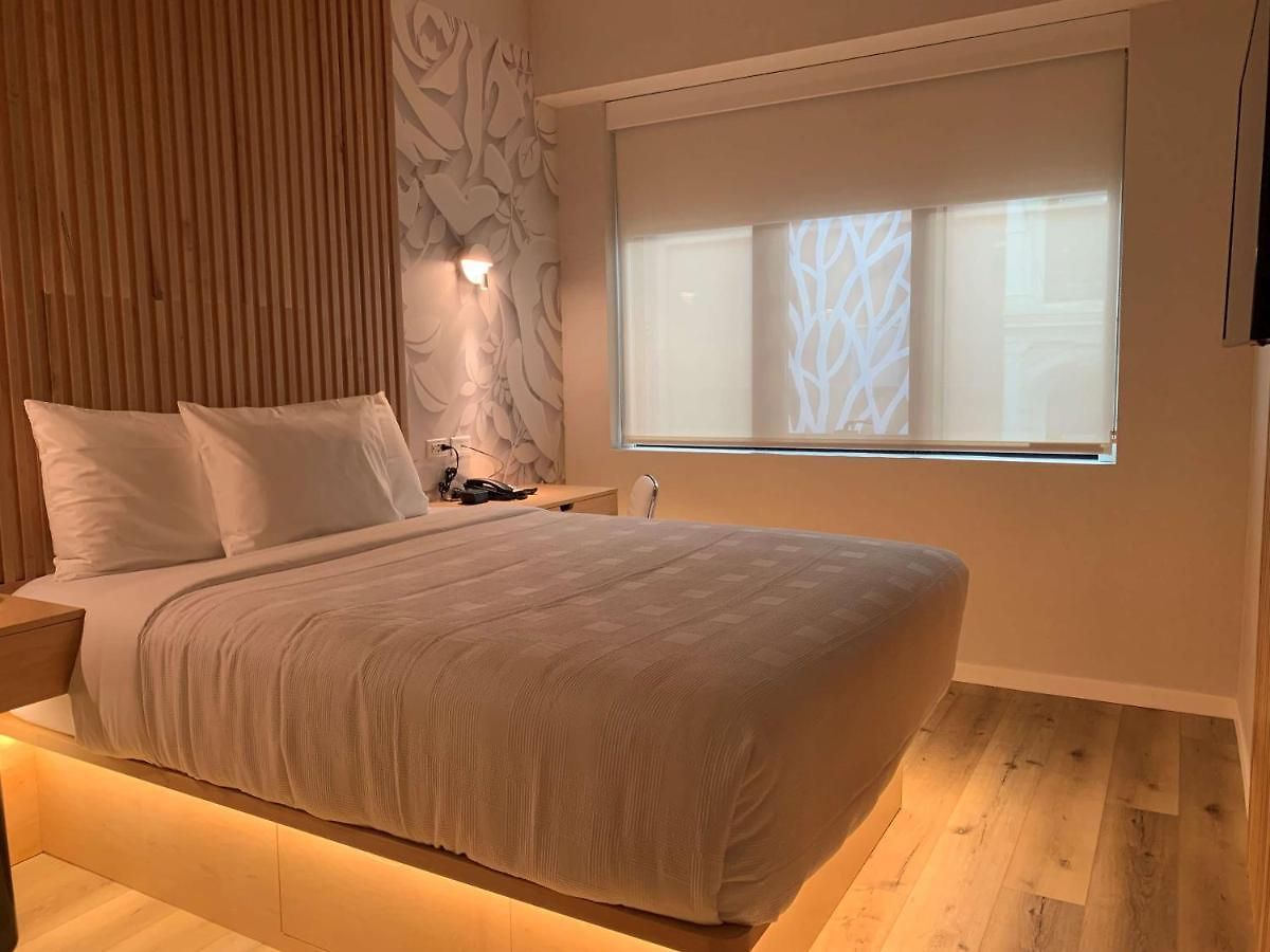 Western Soho 3*