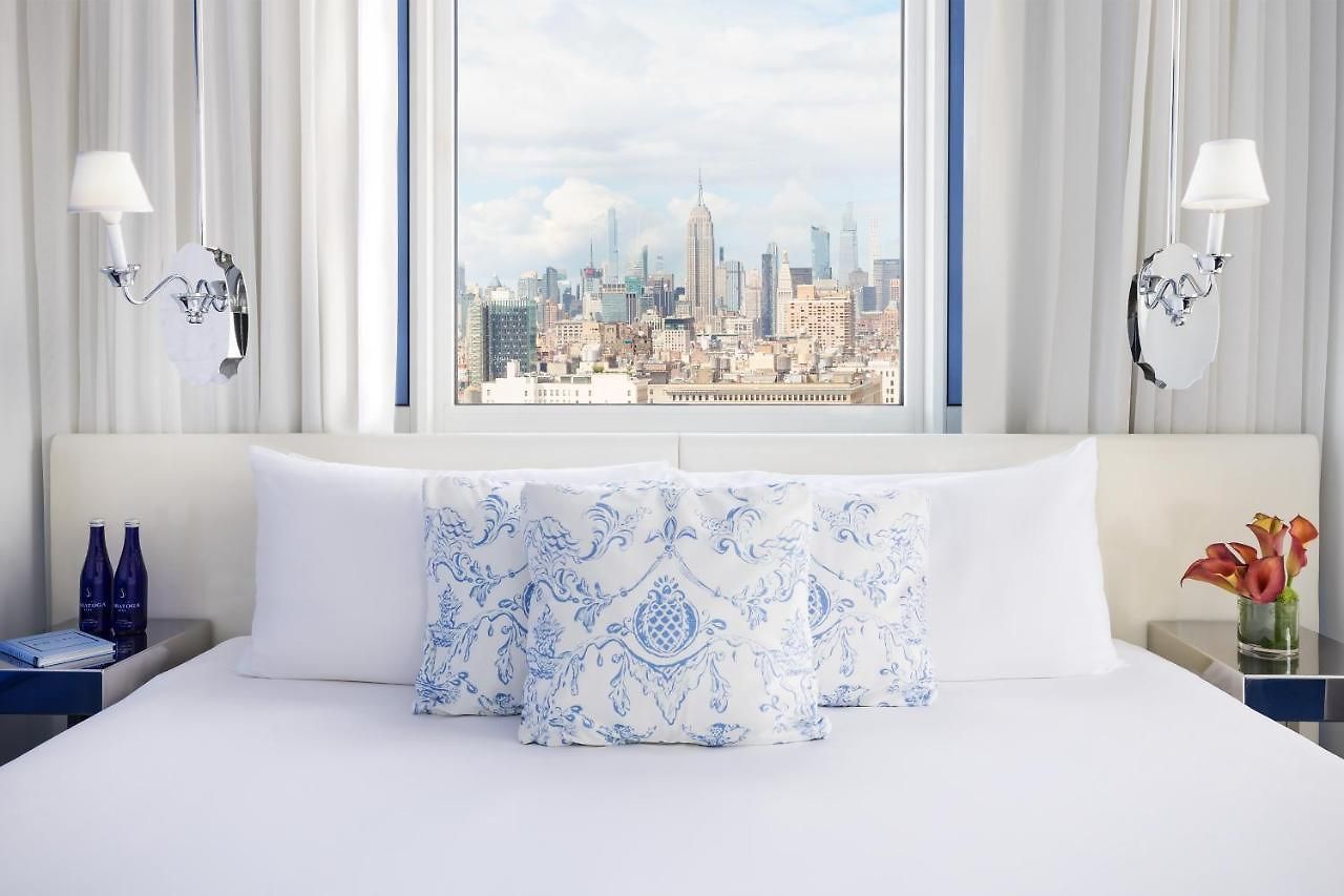 Nomo Soho 4*
