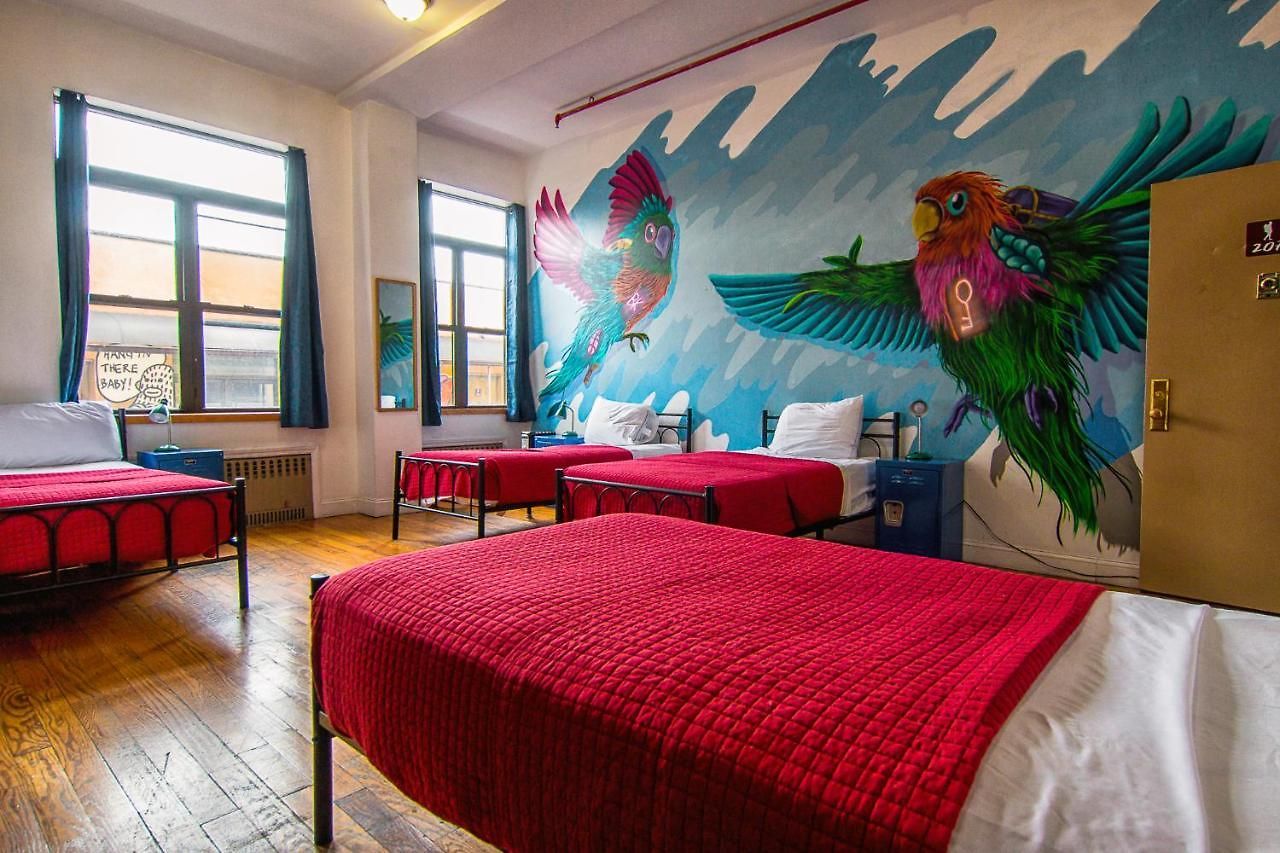 Ny Moore Hostel New York