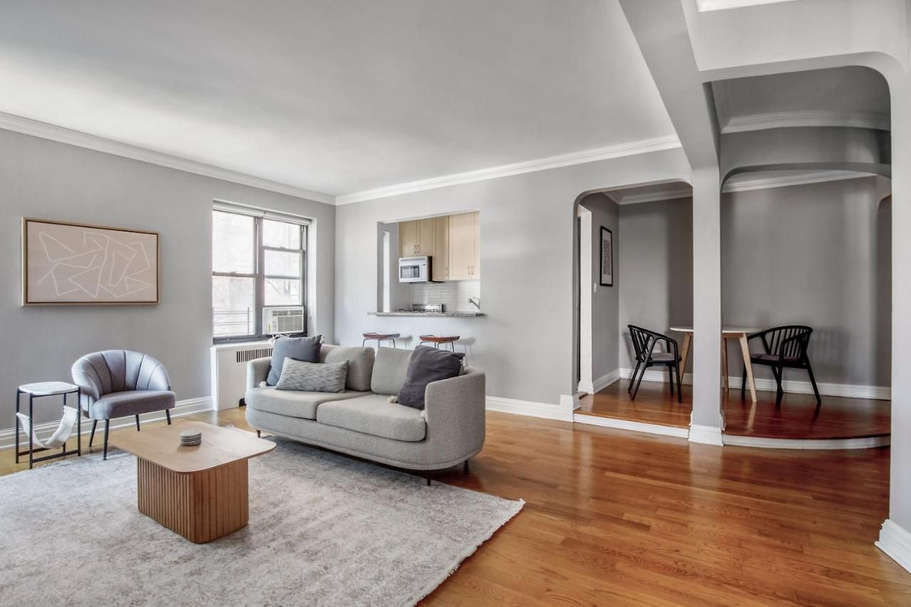 Corner 1br In W Village W Doorman Nyc-157 *