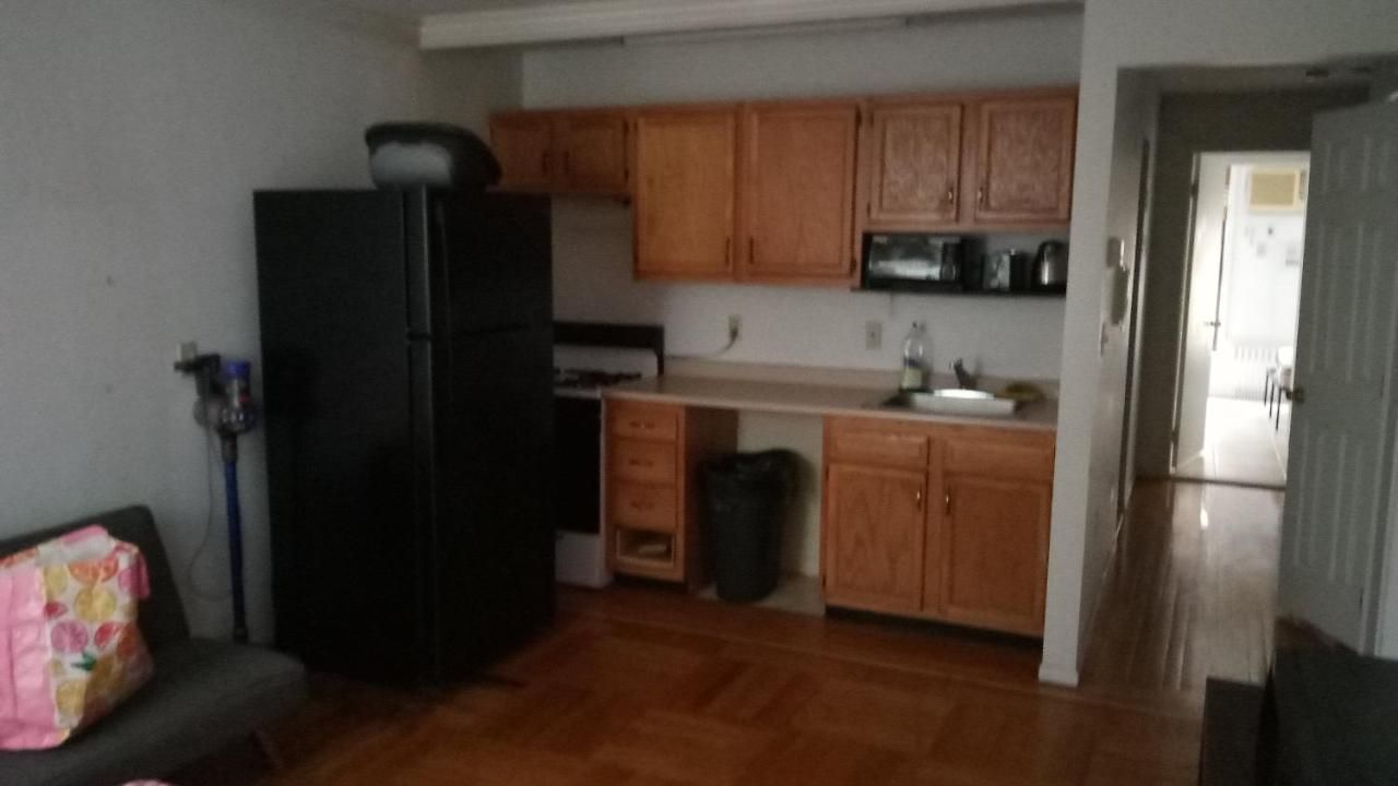 Private Bedroom In Large Modern Brooklyn Brownstone! Homestay New York