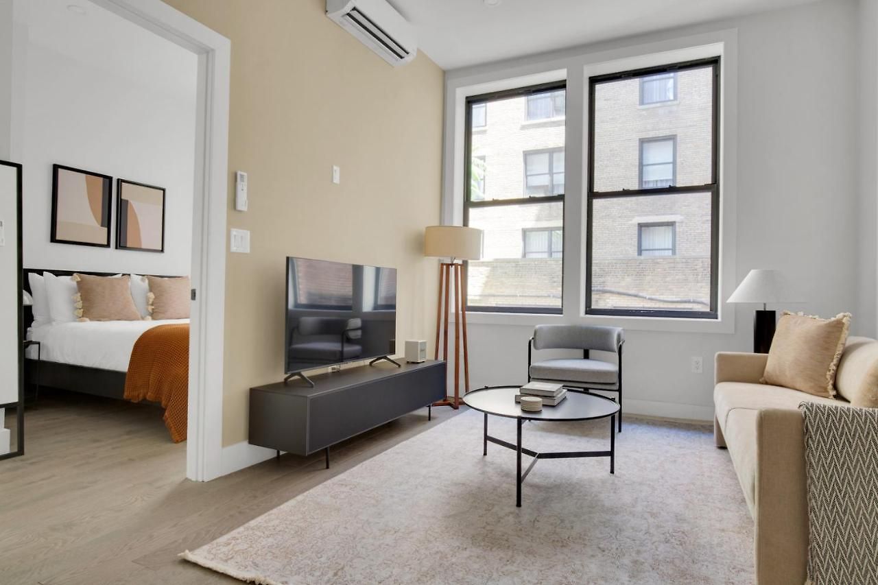 Uws 1br W Elevator Wd Nr Park Nyc-857 * New York