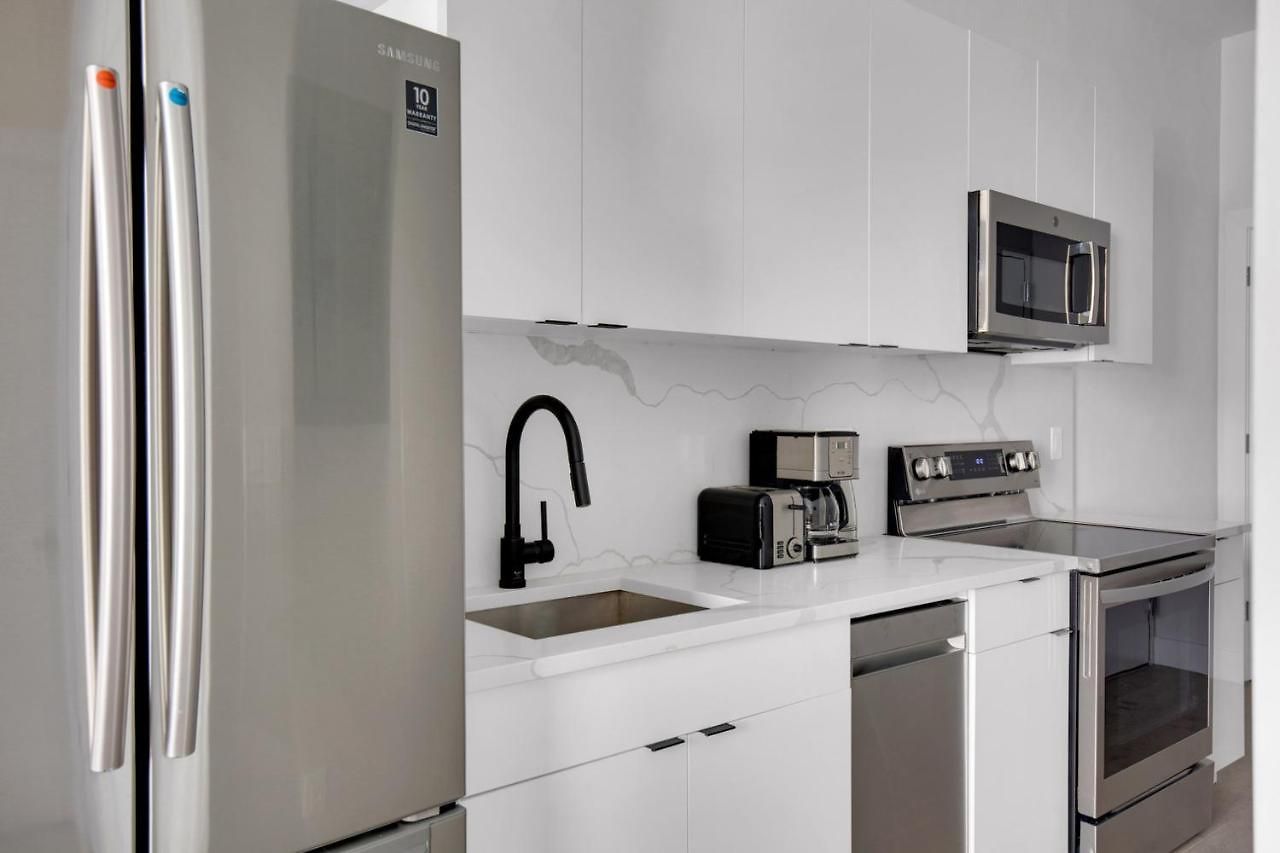 Uws 1br W Elevator Wd Nr Park Nyc-857 Apartment *