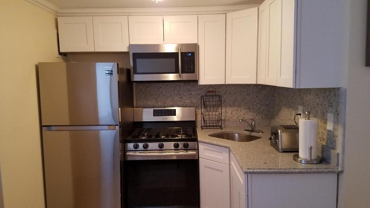 1118-1 Comfortable Qualitycribs Apartment *