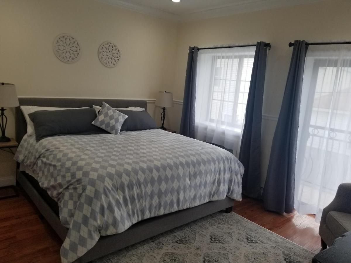 Apartment 1120-1 Comfortable Qualitycribs