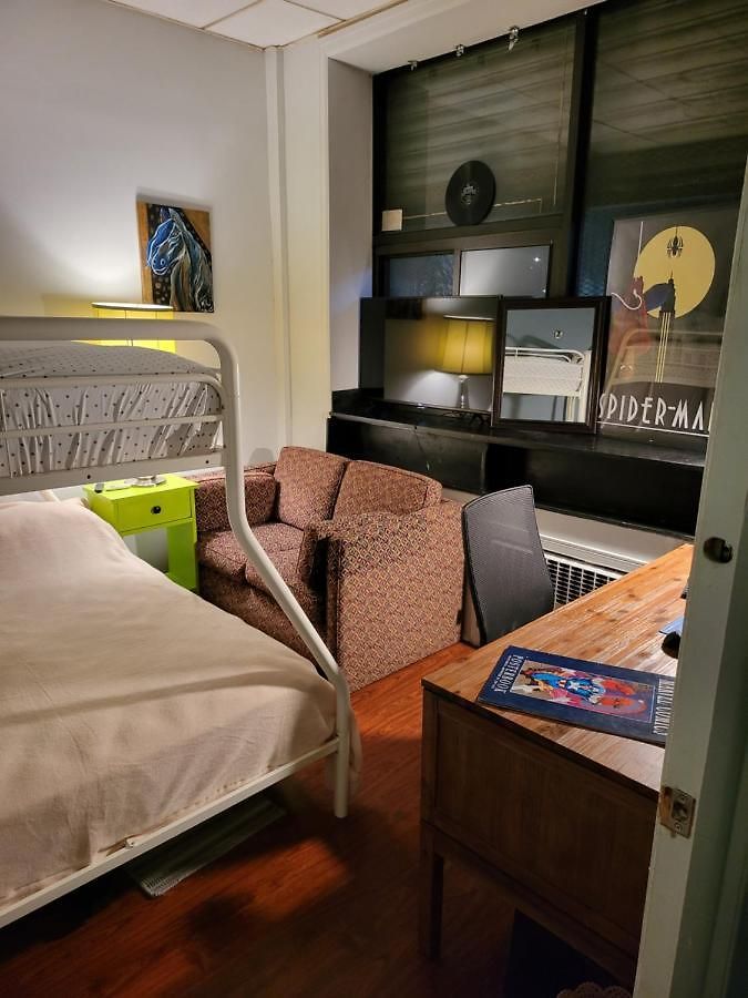 Guest house Bright, Light, Airy Private Close To Metro And Times Square *