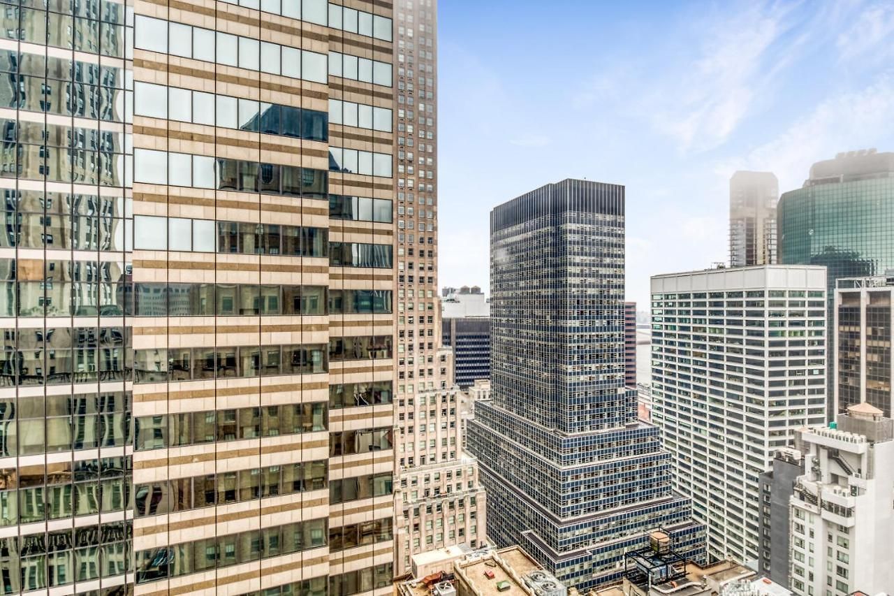 St 1br W Speakeasy Gym Rooftop Nyc-11 *