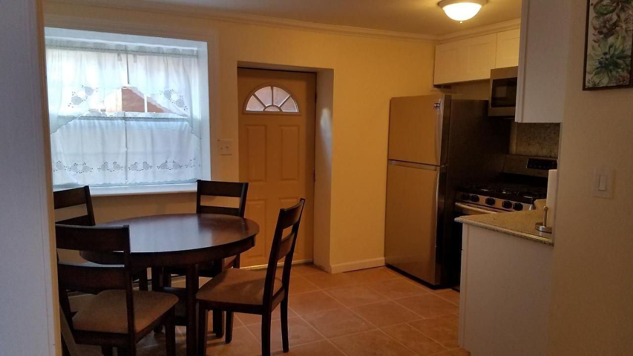 Apartment 1120-1 Comfortable Qualitycribs *