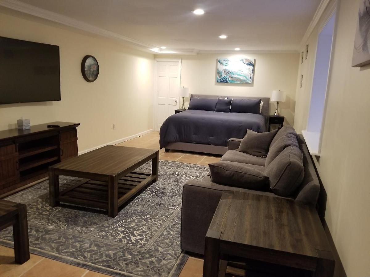 1120-1 Comfortable Qualitycribs Apartment New York