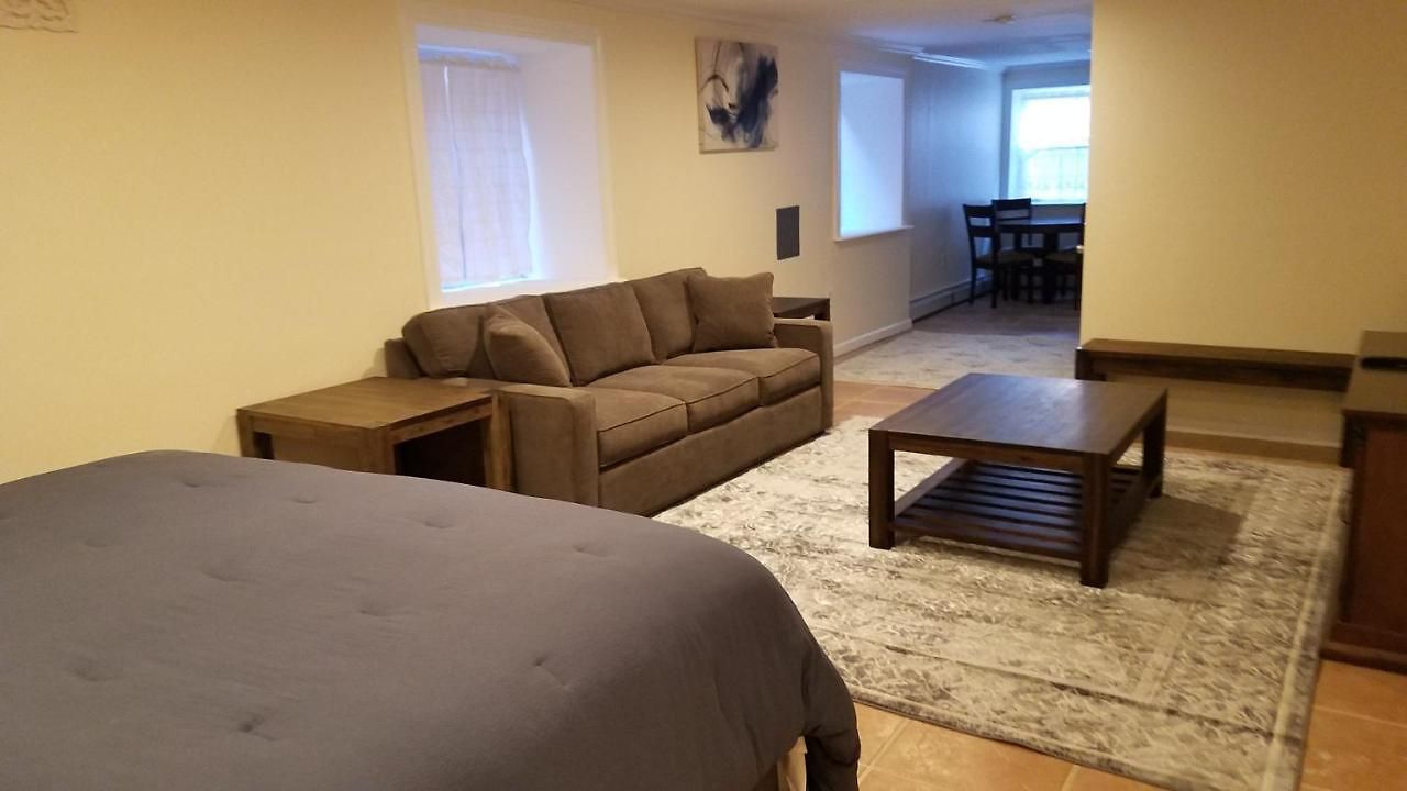 Apartment 1120-1 Comfortable Qualitycribs