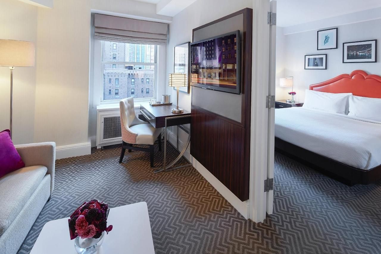The Lexington Hotel, Autograph Collection 4*