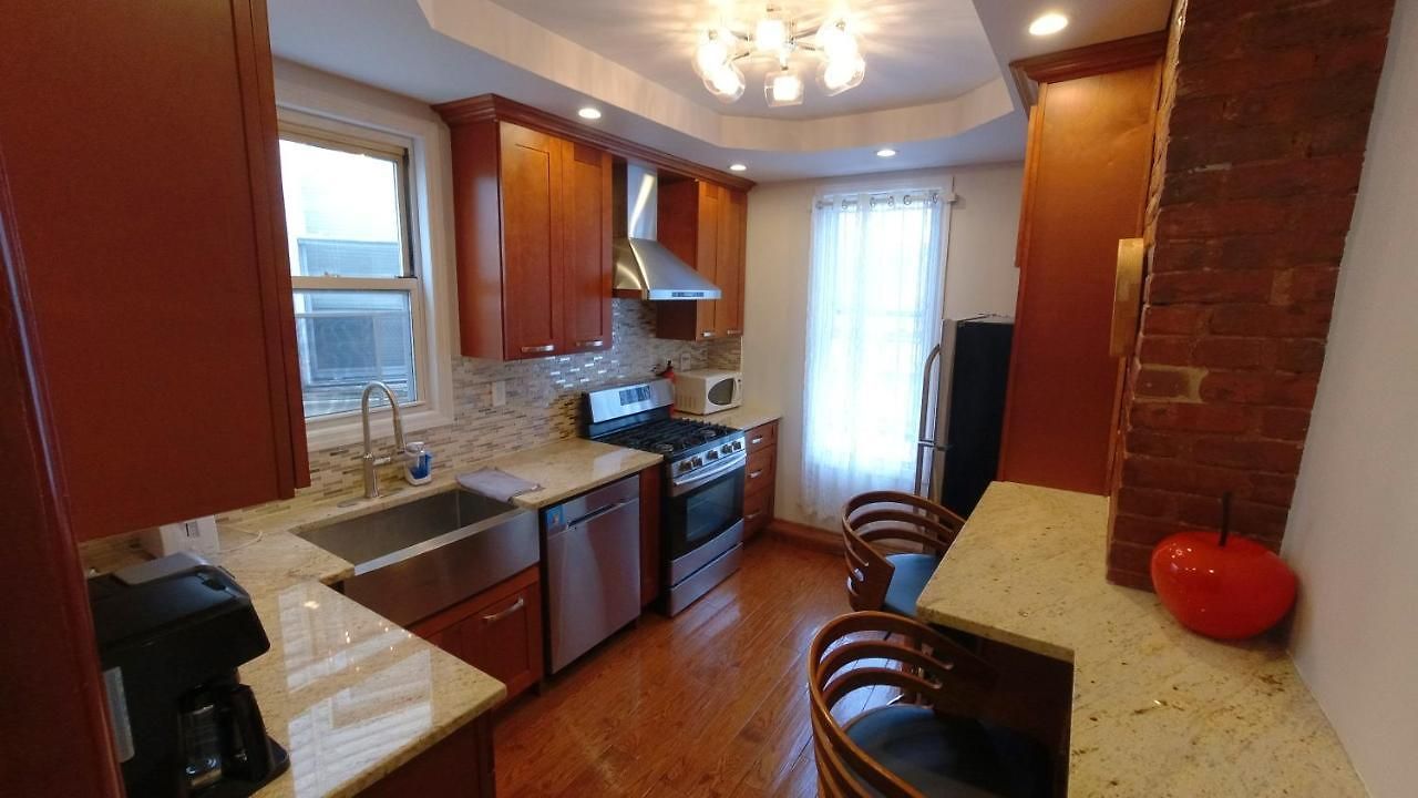 El Eden 2 Bedroom With Parking Space Close To Hospital