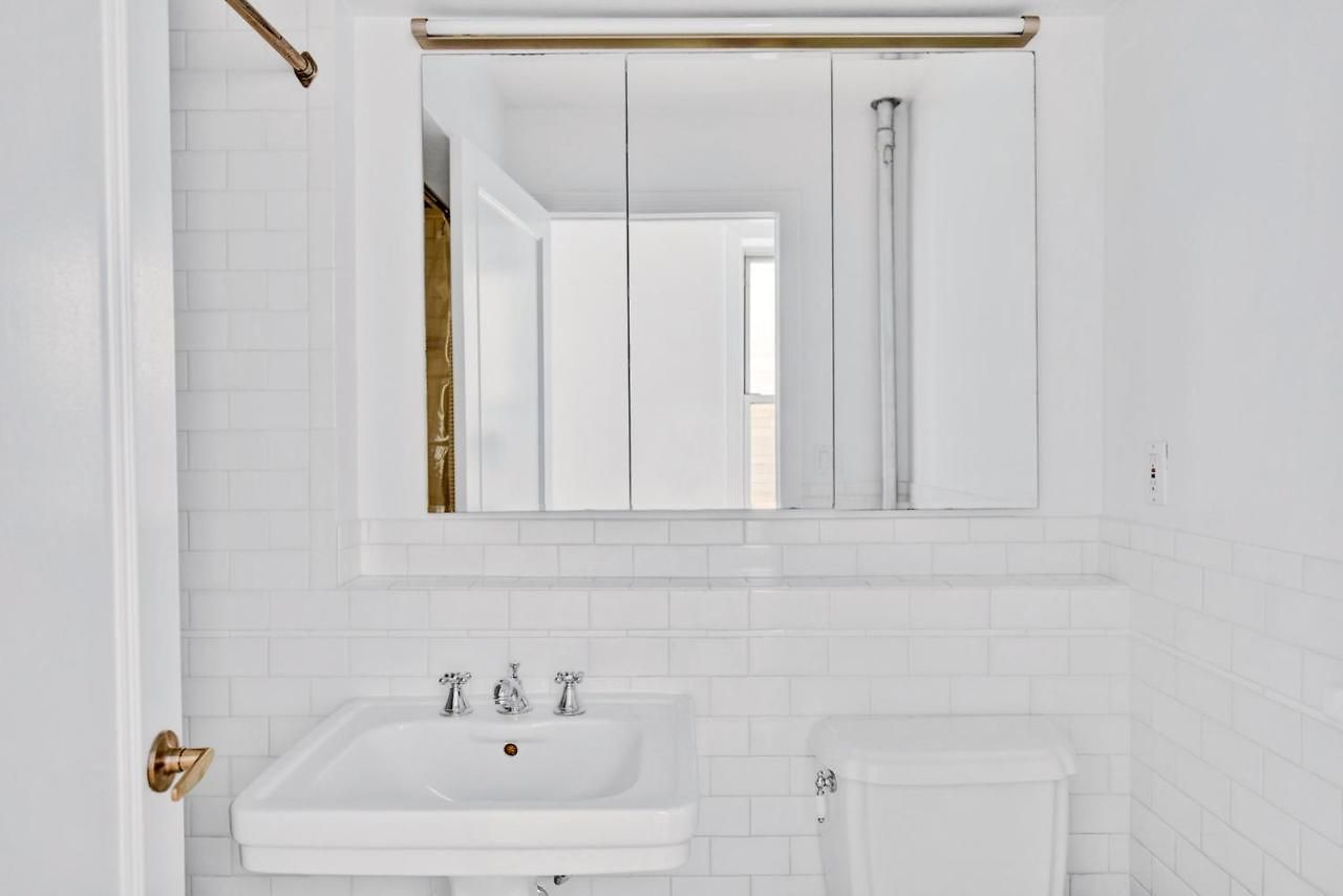 Ues 2br W Doorman Nr Met Park Nyc-716 Apartment *