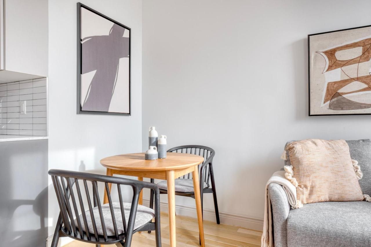 East Village 2br W Wd Gym Elevator Nr Cafes Nyc-1044 Apartment