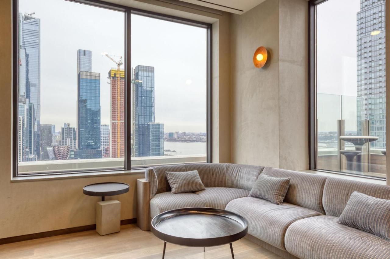 Midtown W 2br W Gym Wd Nr Times Sq Nyc-898 * New York