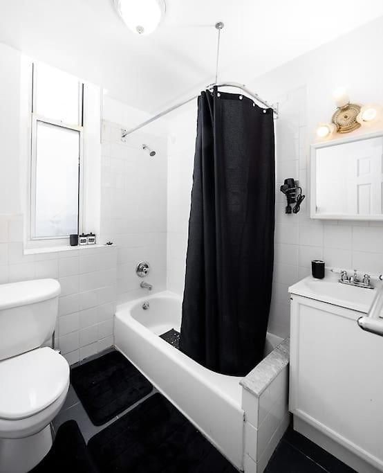 Spacious In Brooklyn Heights Apartment