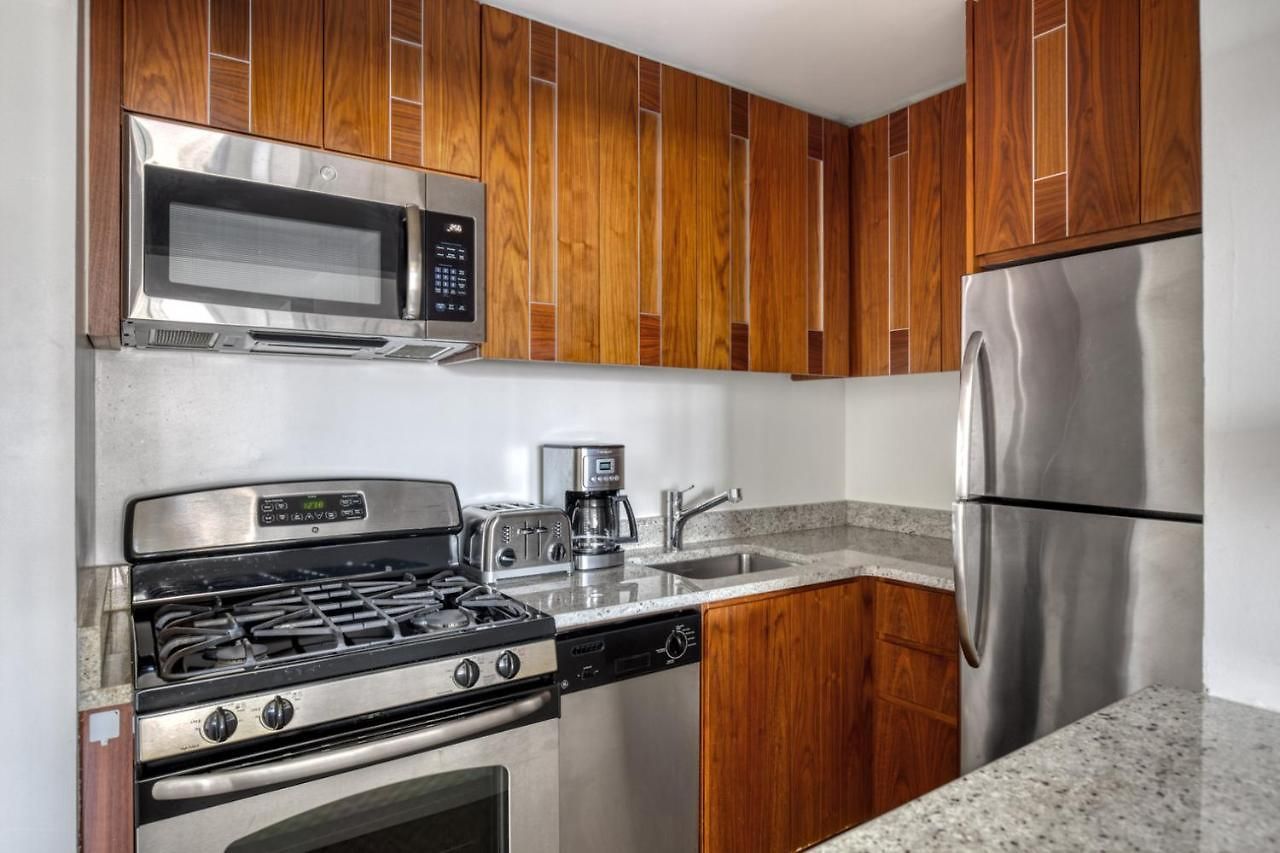 Ues 1br W Gym Playroom Roof Nr Hospital Nyc-376 New York