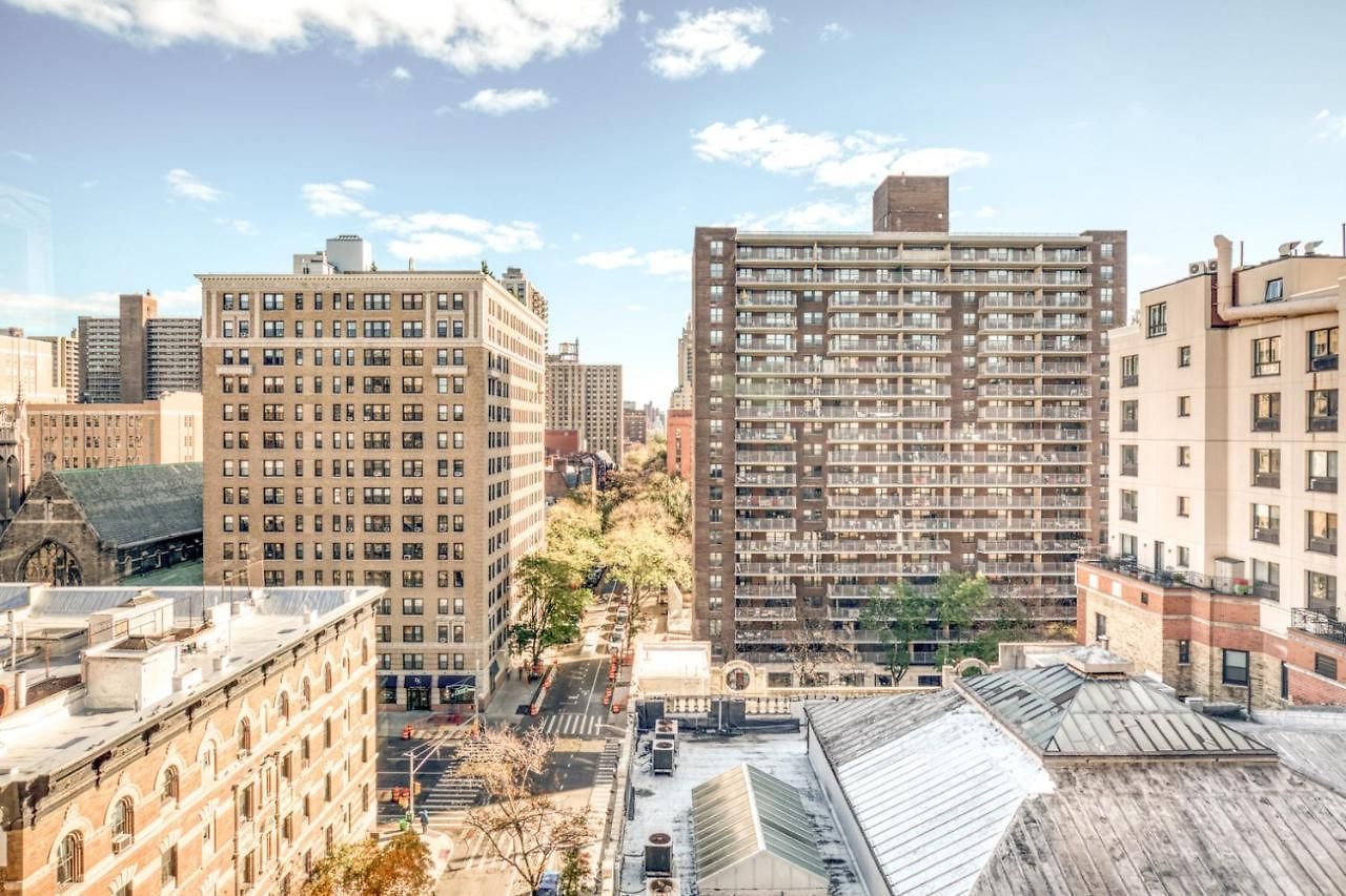Apartment Uws 1br W Elevator Doorman Gym Nr Park Nyc-1006