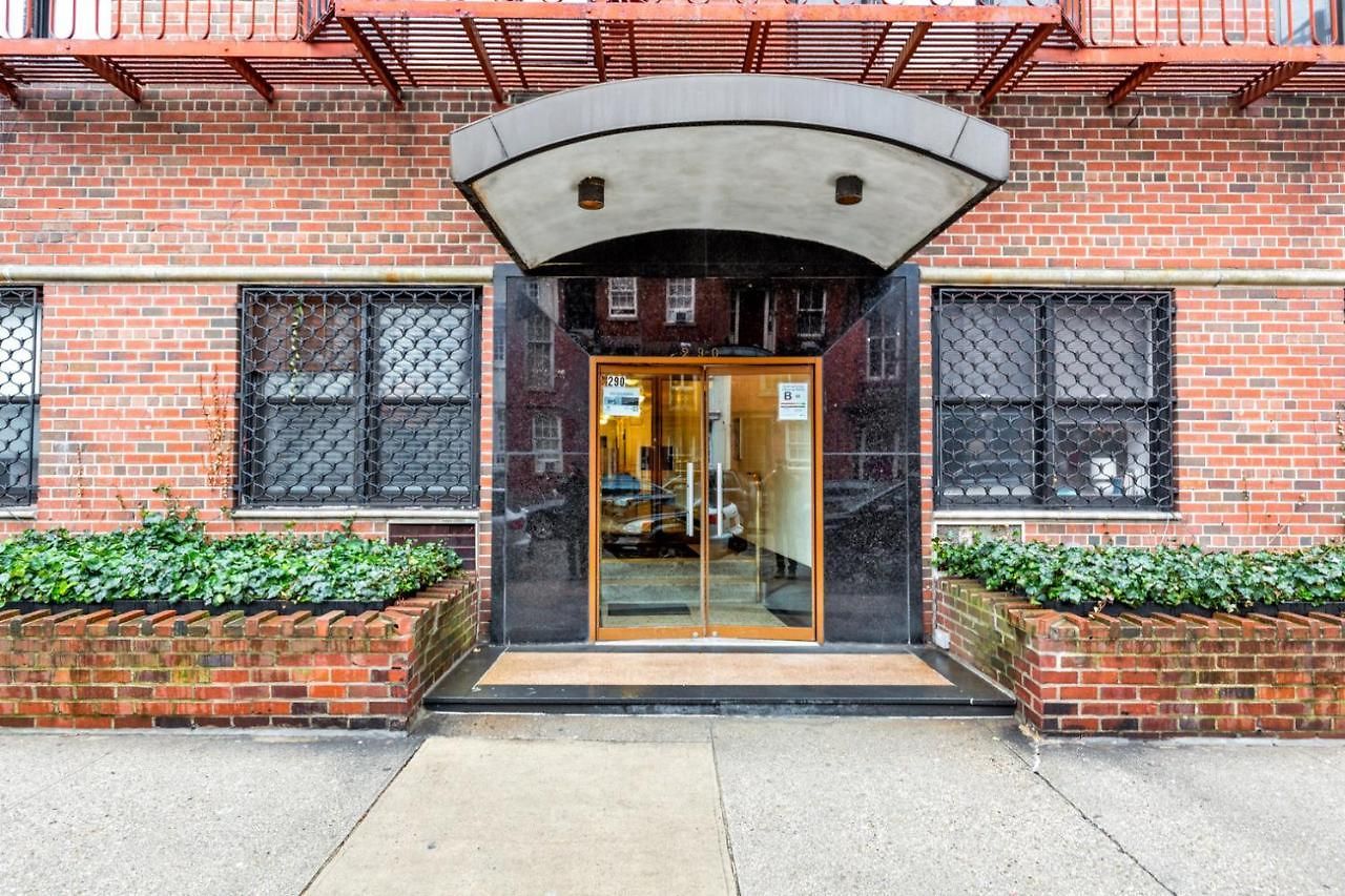 W Village 1br W Elevator Wd Nr Subway Nyc-762 *