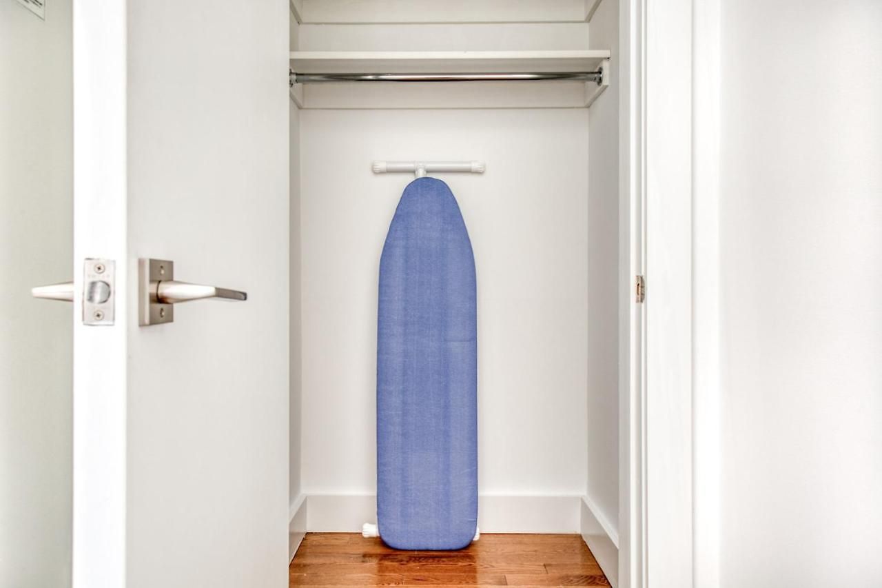 Apartment Uws 1br W Elevator Doorman Gym Nr Park Nyc-1006 New York