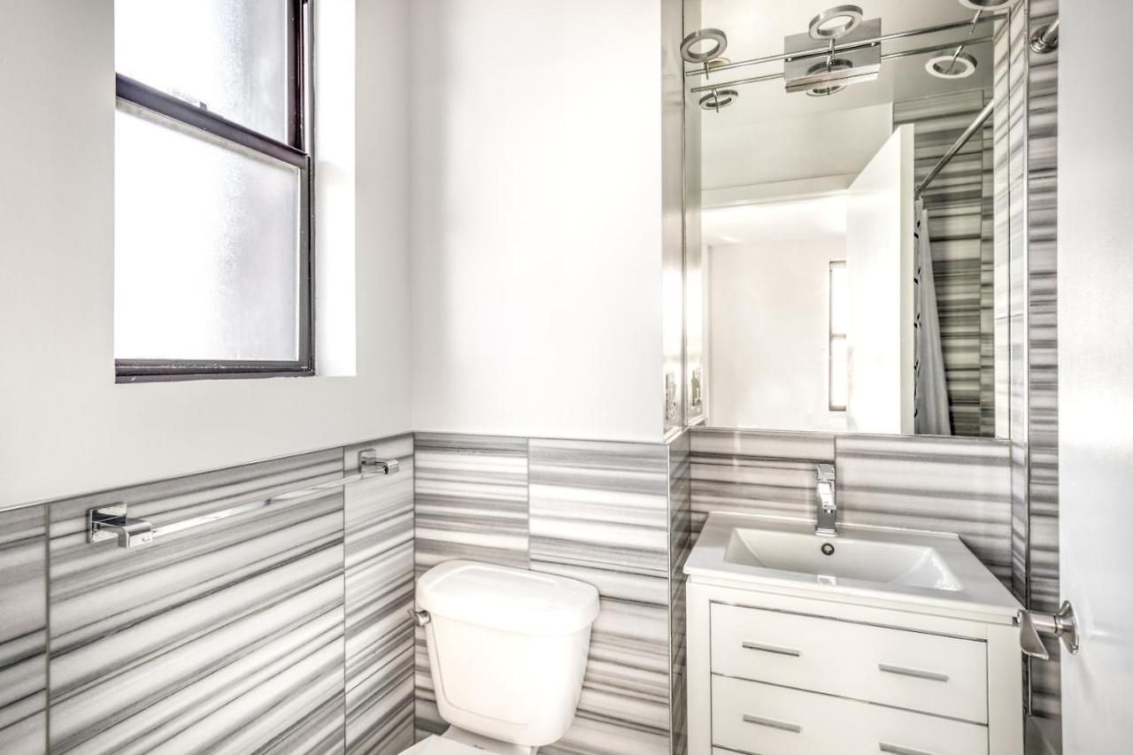 Uws 1br W Elevator Doorman Gym Nr Park Nyc-1006 Apartment New York