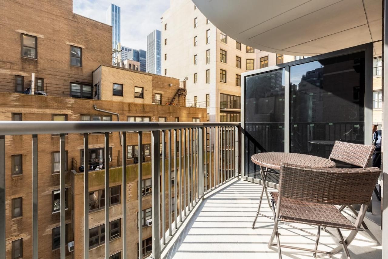 Sutton Place 1br W Gym Pool Dm Nr Pk Nyc-461 *