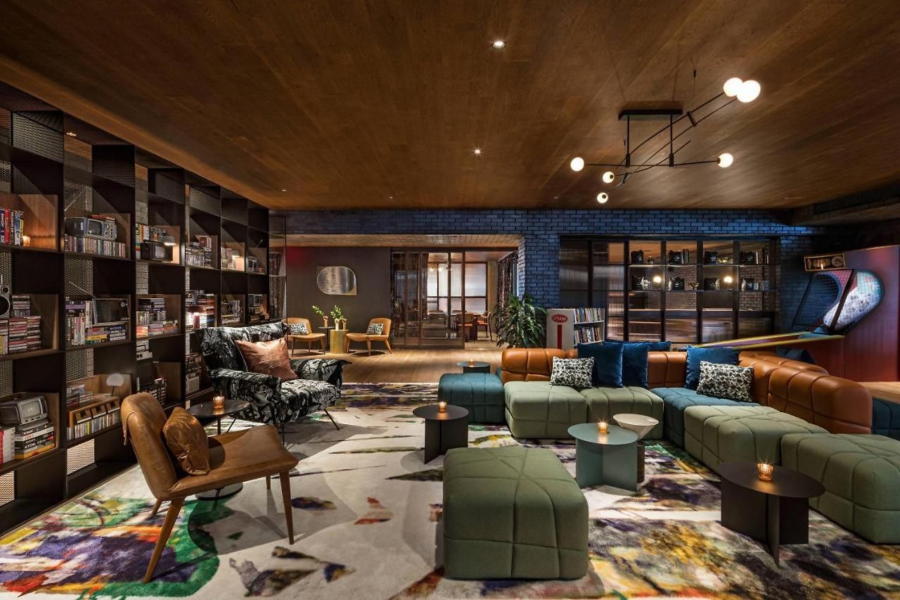 Moxy Nyc East Village 3*