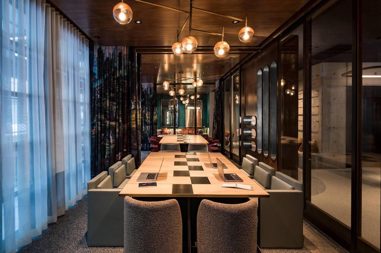 Moxy Nyc Chelsea New York