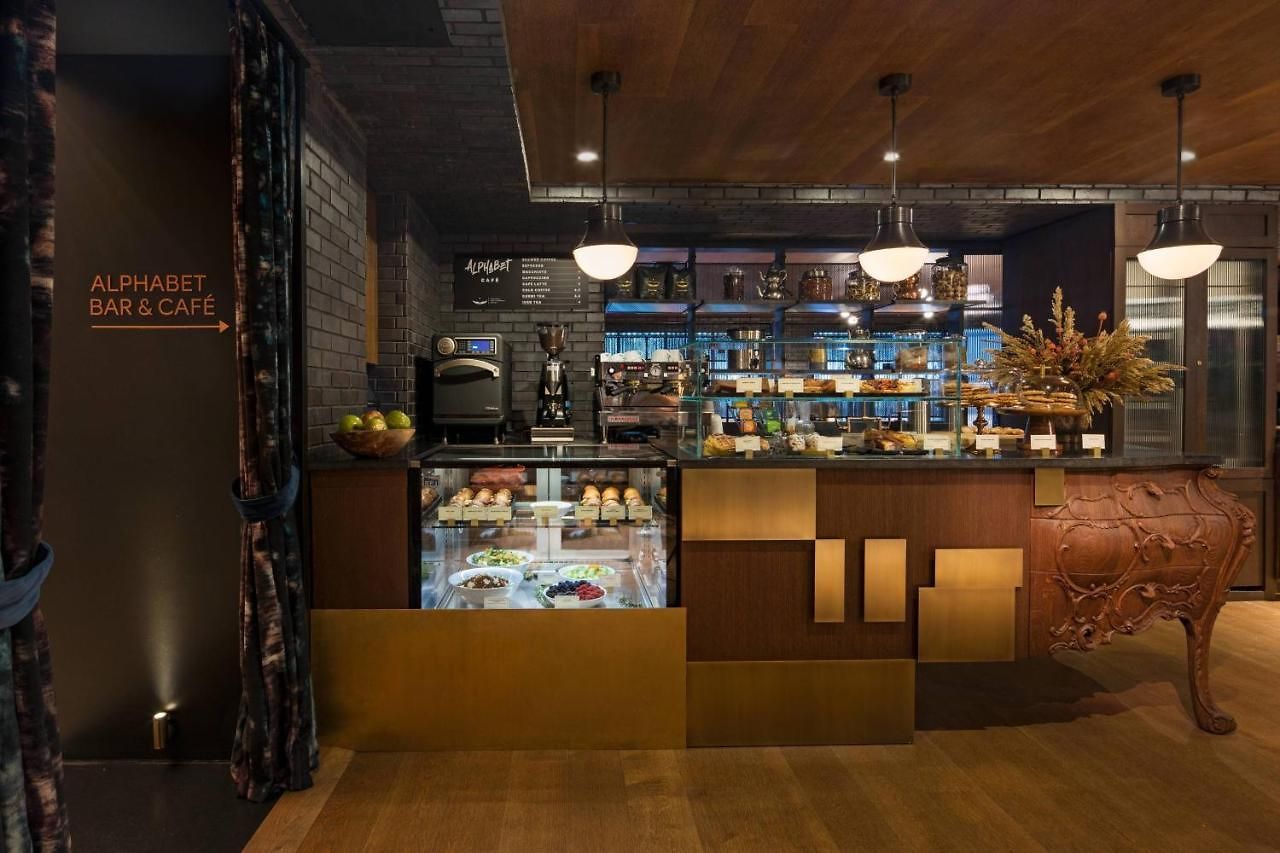 Moxy Nyc East Village Hotel 3*
