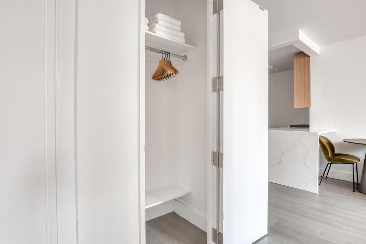 Blueground Uws 1br W Wd Nr Lincoln Center Nyc-880 Apartment