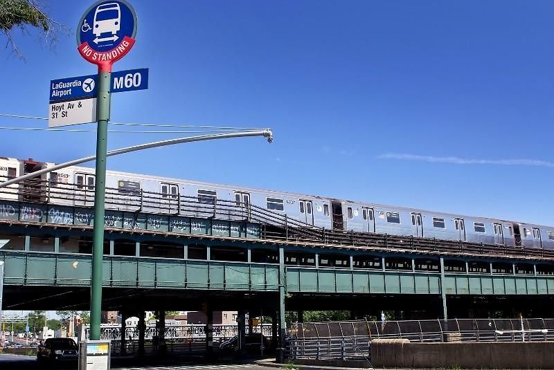 - Laguardia Airport Hotel New York