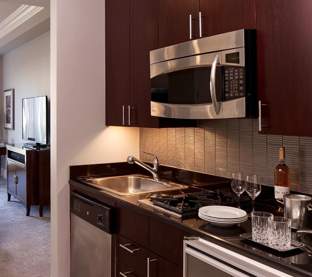 Trump International Hotel 5*